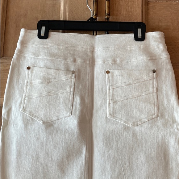 White Angvns denim pencil skirt, size L - Picture 5 of 10